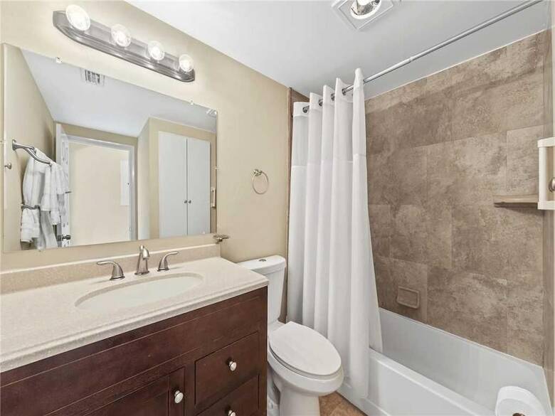 Mystic Dolphin 1 - Two Bedroom Home