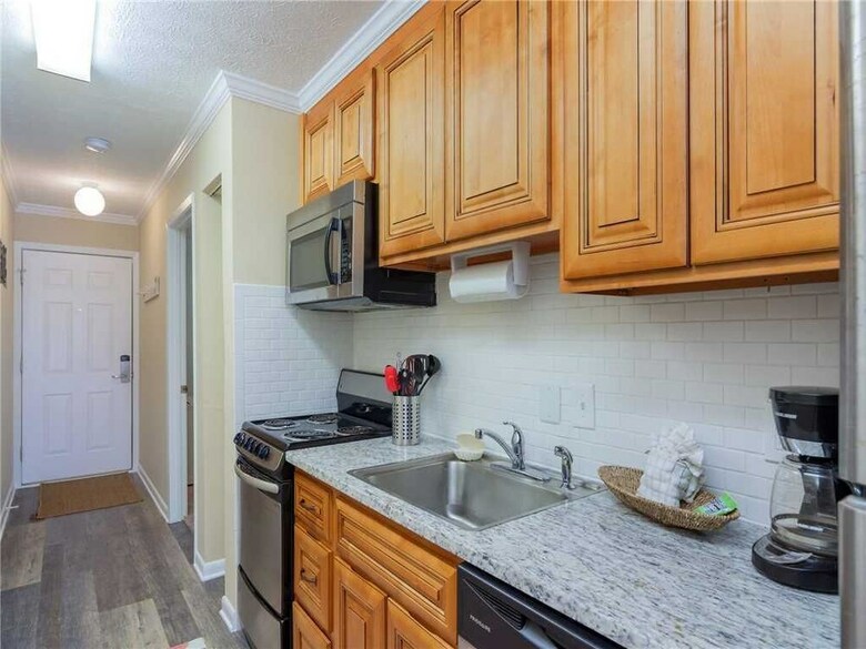Lullwater 405a - Two Bedroom Condo