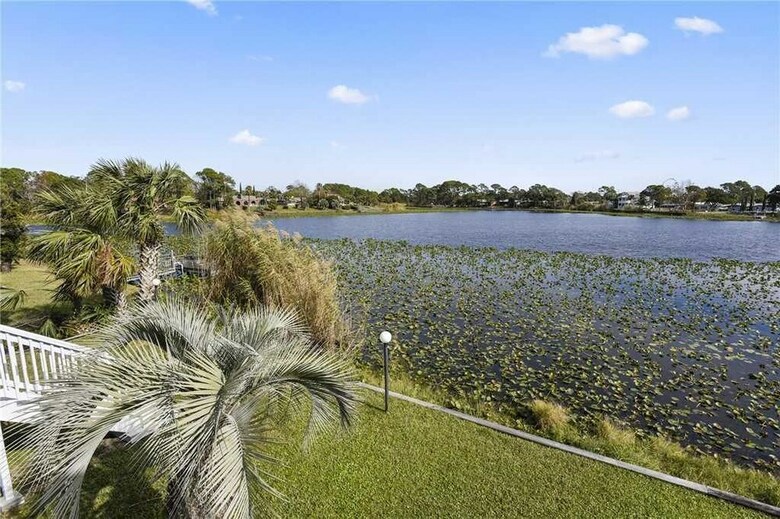 Lullwater 405a - Two Bedroom Condo