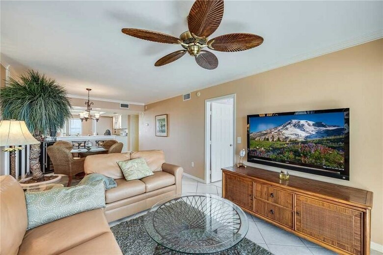 Harbour Pointe 822n - Two Bedroom Condo