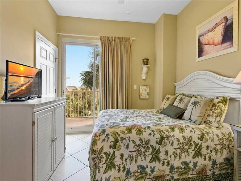 Treasure Island 312 - Three Bedroom Condo