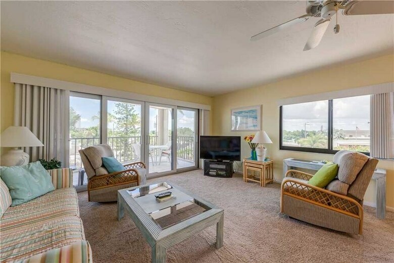 Pelican Watch 208 - Two Bedroom Condo