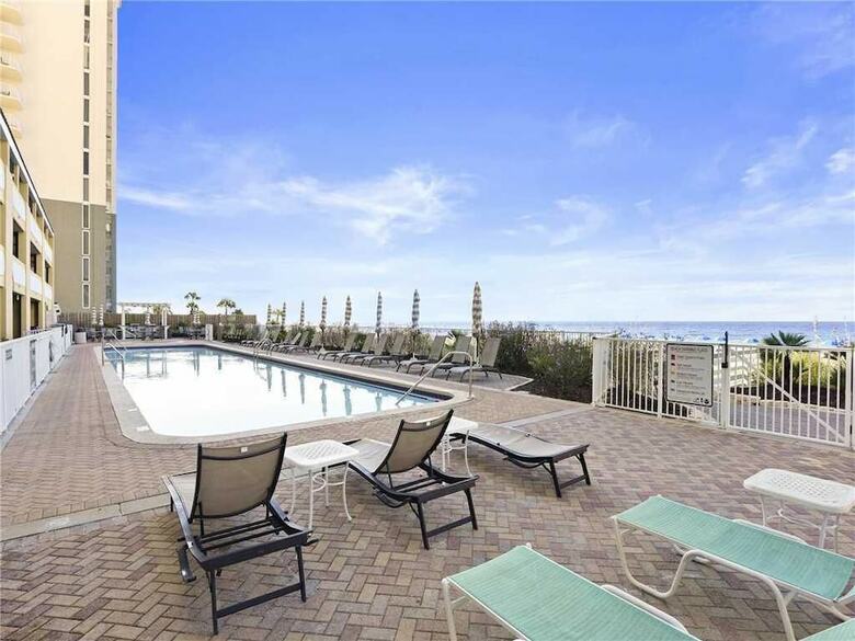 Twin Palms 1703 - One Bedroom Condo