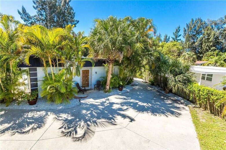 Crescent Street Manor - Three Bedroom Home