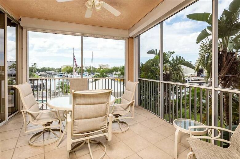 Palm Harbor 204e - Three Bedroom Condo