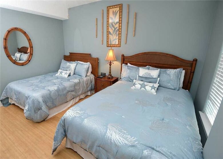 Twin Palms 1805 - Two Bedroom Condo