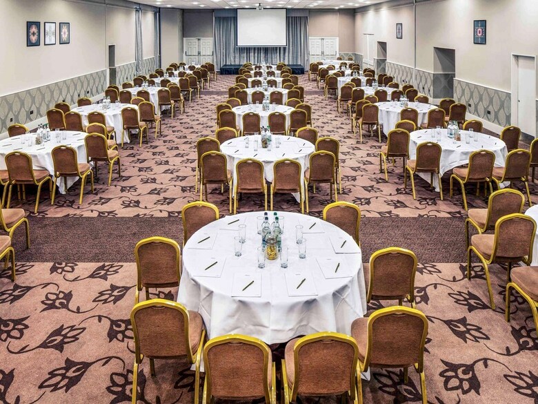 Mercure Maidstone Great Danes Hotel