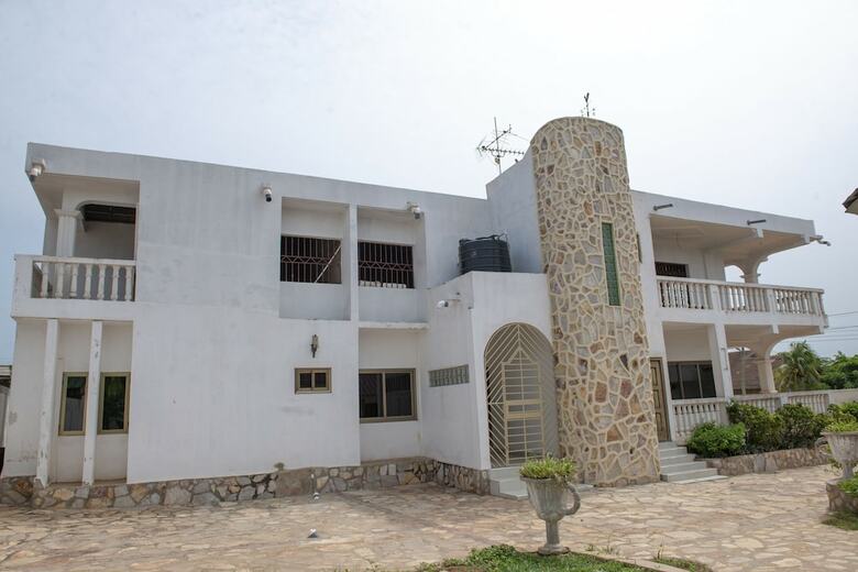 Hotel Infinity Guest House