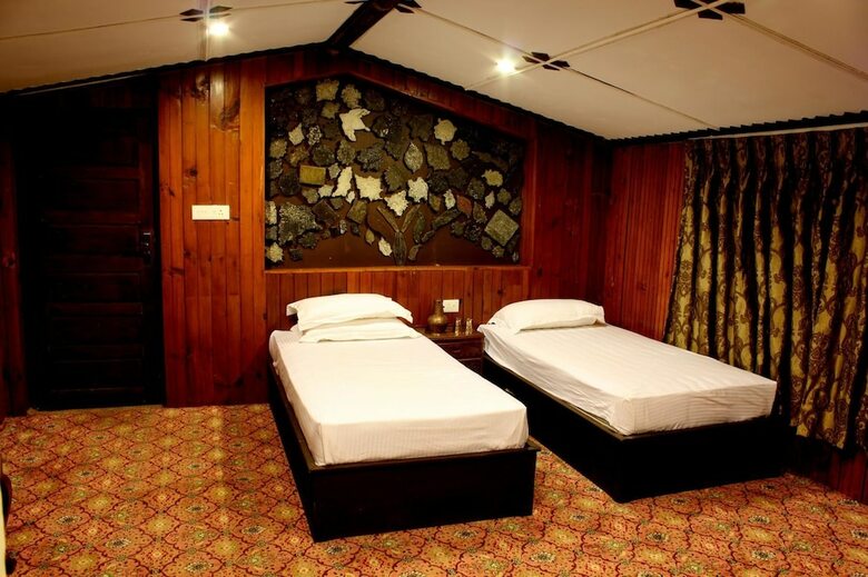 Hotel The Villagio Pahalgam