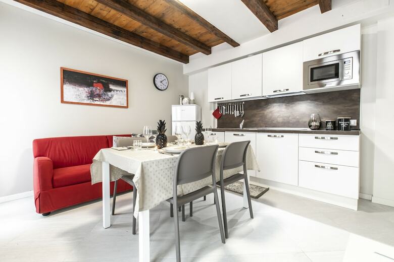 Venetian Exclusive Apartment R&r