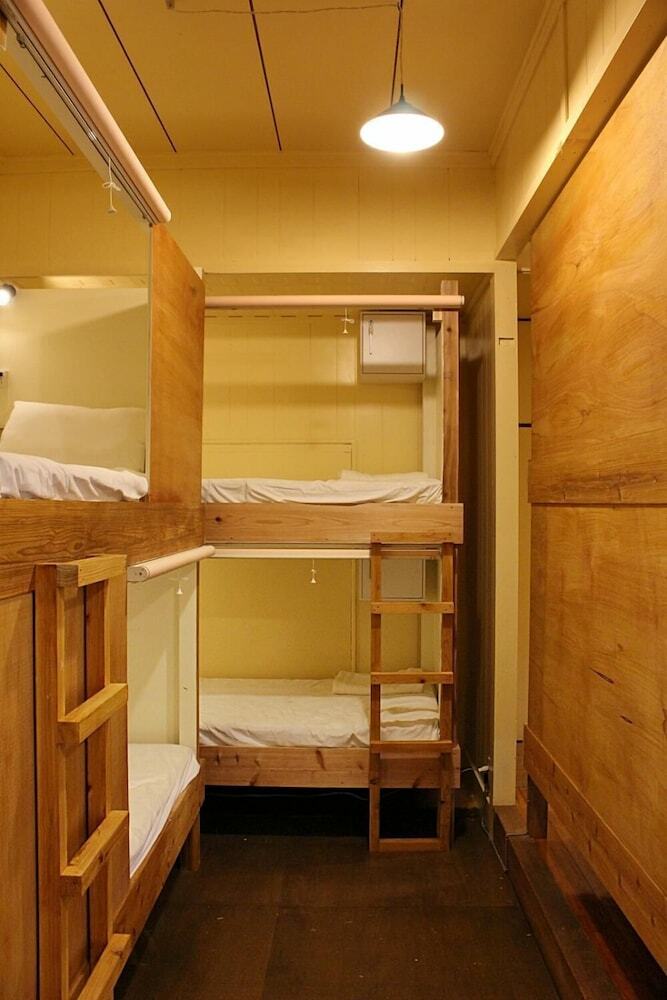 Hostal Guesthouse Opuntia - Hostel