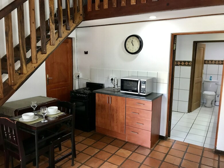 Hotel Greenwoods Self-catering