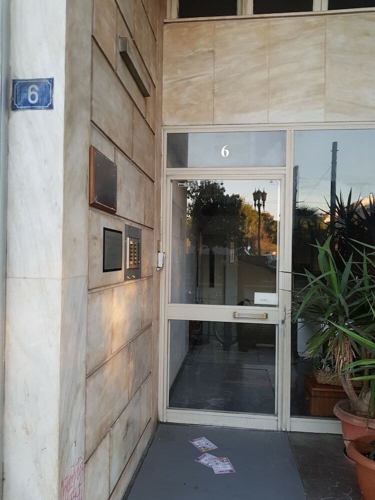 Park View Apartment Near Athens Museum