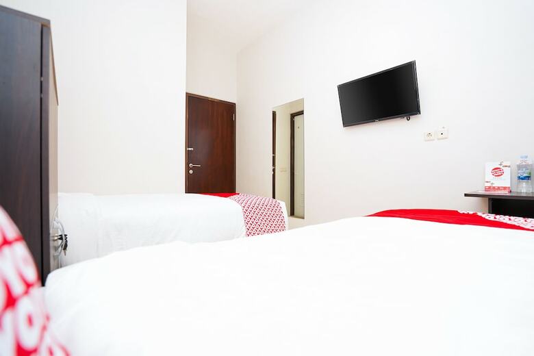 Hotel Oyo 450 Semampir Residence
