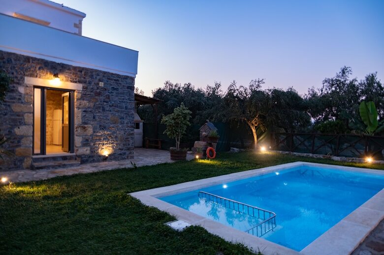 Traditional Villa In Fres