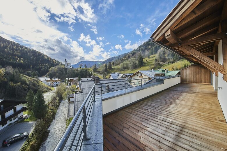 The Peak - Premium Apartments