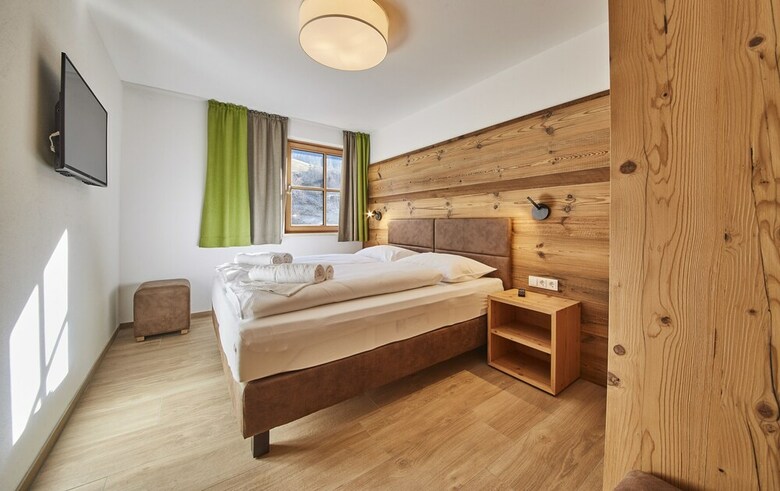 The Peak - Premium Apartments
