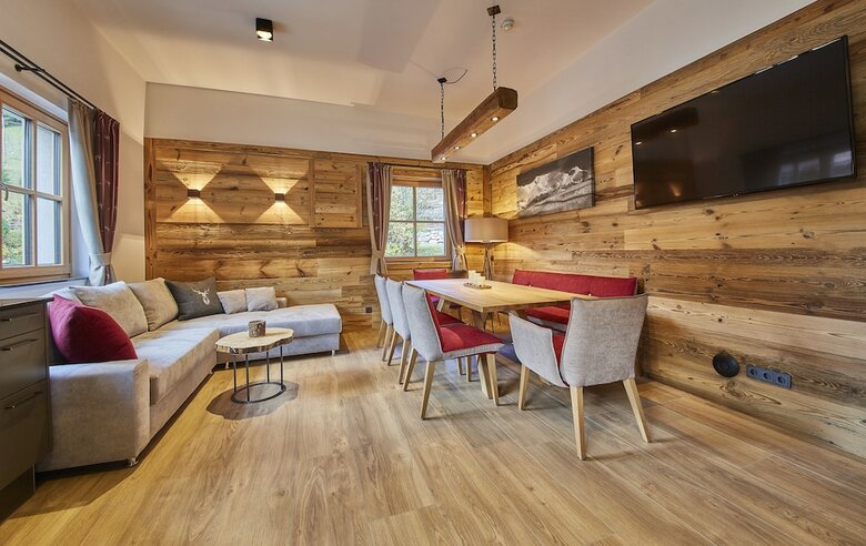 The Peak - Premium Apartments