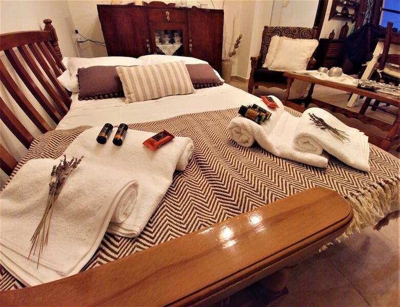 Thymes Traditional House