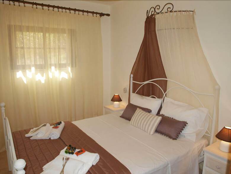 Thymes Traditional House