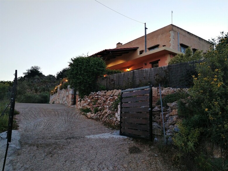 Thymes Traditional House