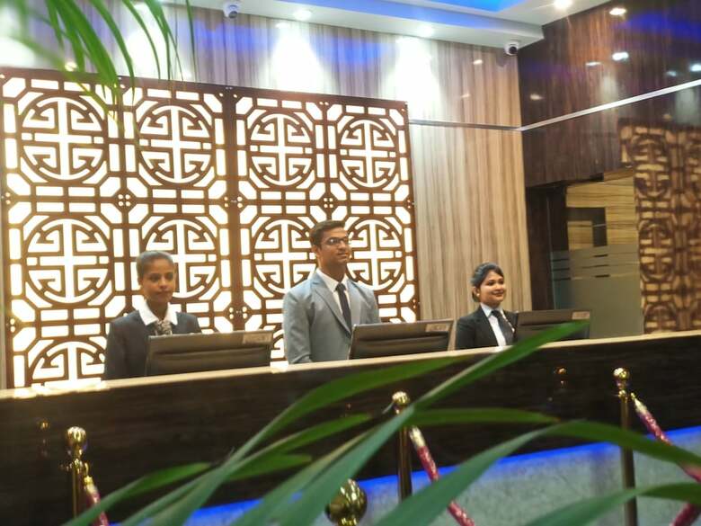 Aristocrat Hotel