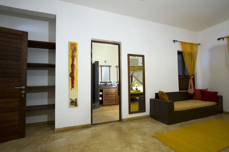 Villa Raha Lodge