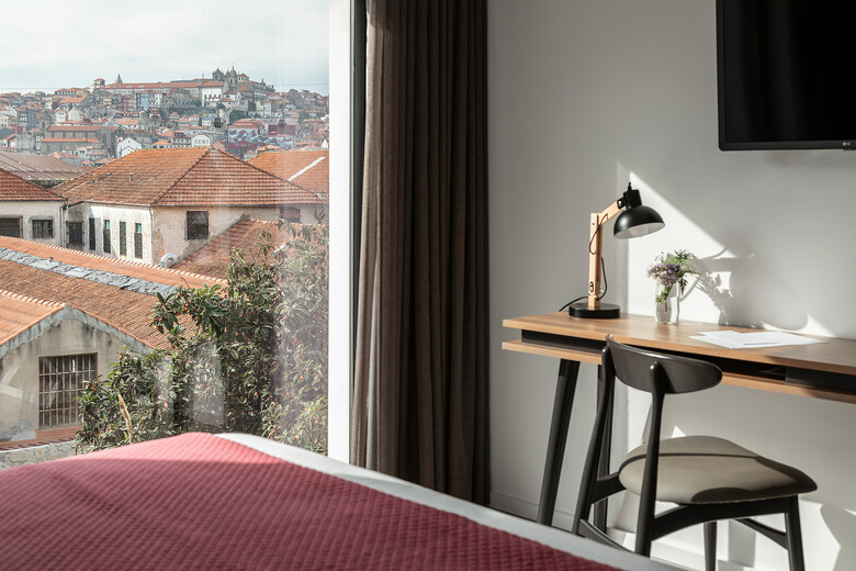 Cal�way Hotel