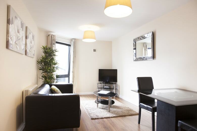 Apartamentos Cheltenham Plaza