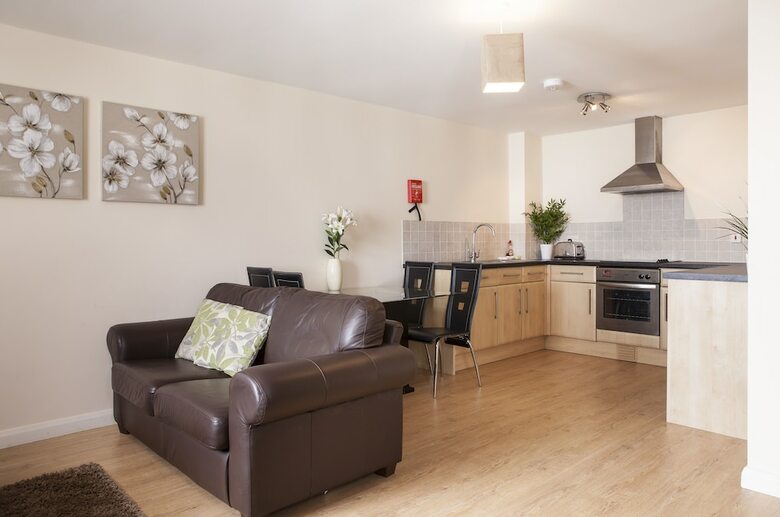 Apartamentos Cheltenham Plaza