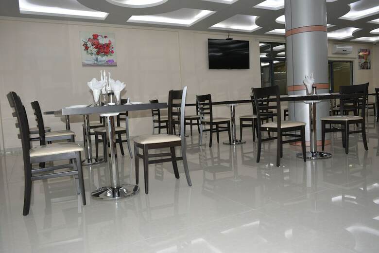 Hotel Platinum