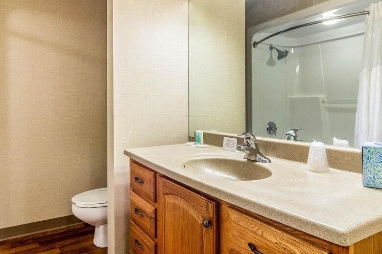 Hotel Clarion Inn Pittsburgh Cranberry