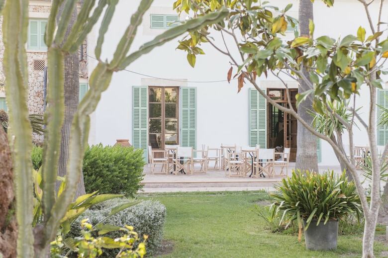 Bed & Breakfast Curolla Petit Hotel