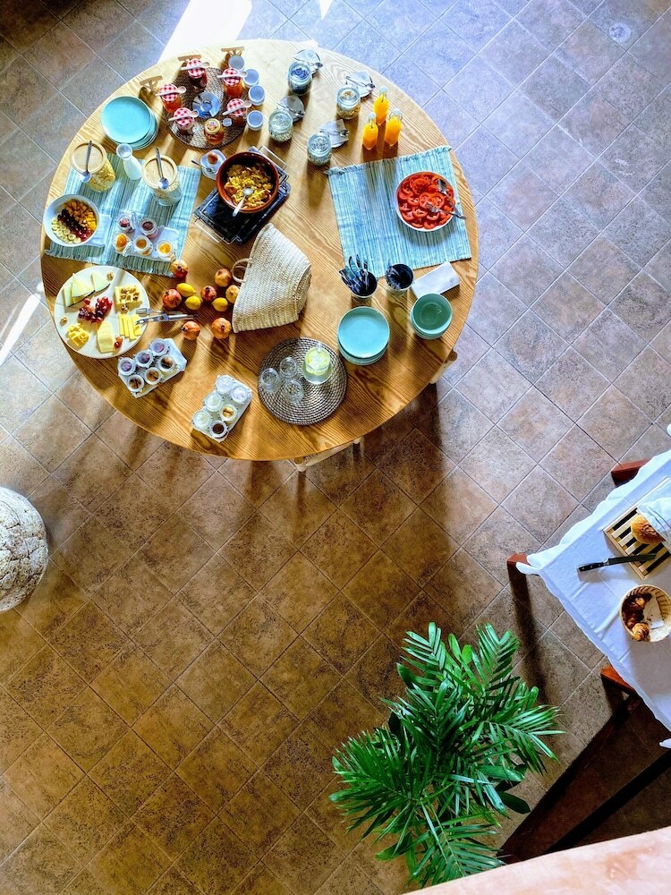 Bed & Breakfast Curolla Petit Hotel
