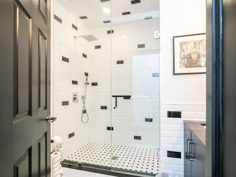 Apartamentos Chic 3 Bedroom 2 Storey Loft
