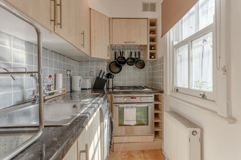 Apartamentos Cosy 1 Bed Basement Flat In Shepherds Bush