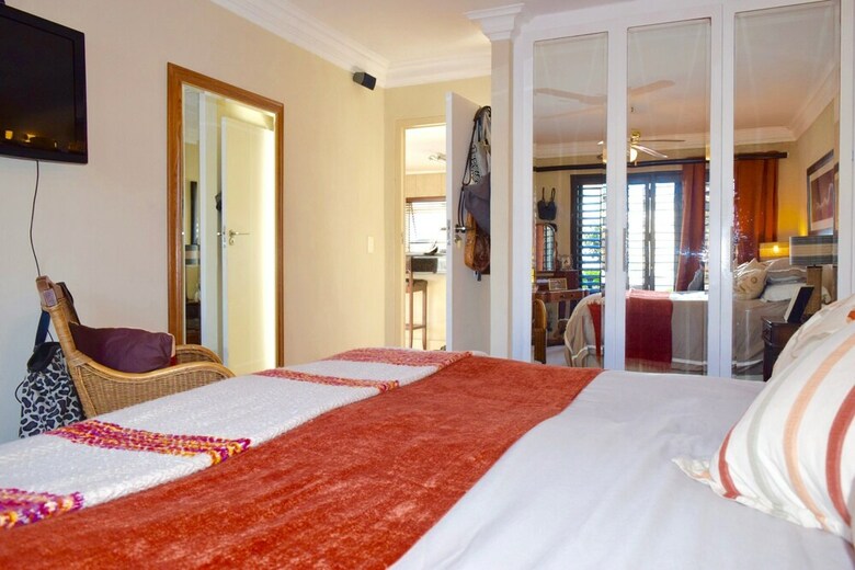 1 Bedroom Apartment By The Ocean