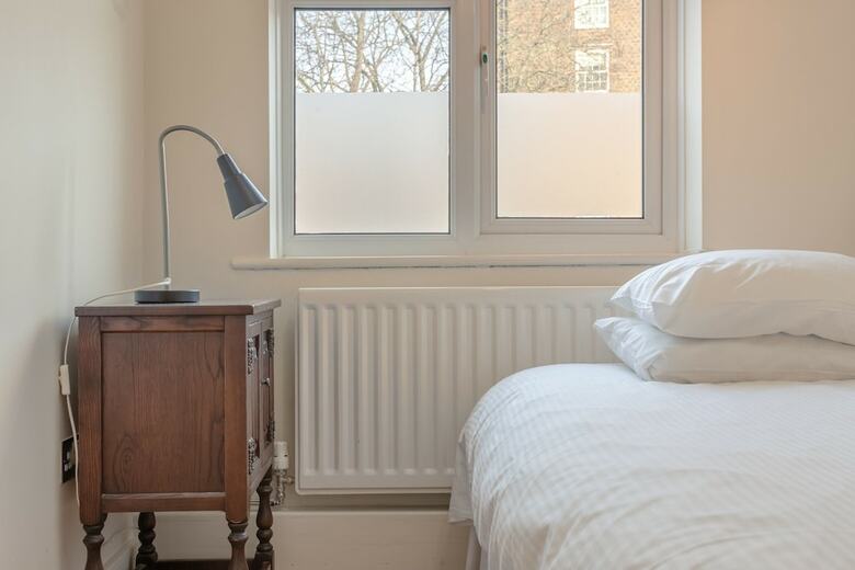 Elephant And Castle 2 Bedroom Apartment