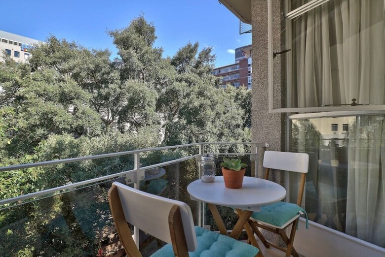 1 Bedroom Apartment In Cbd Cape Town