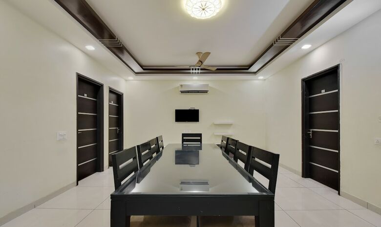 Hotel Treebo Shashank Villa