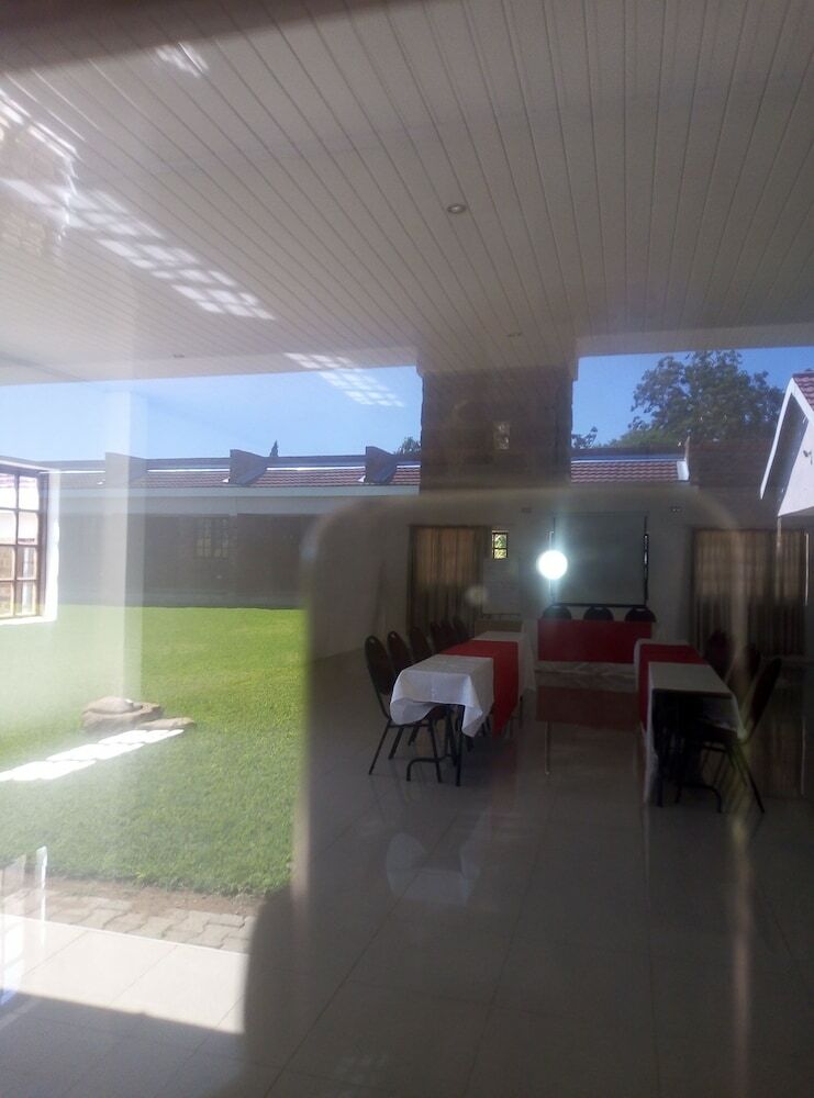 Posada Little Rose Leaf Lodge
