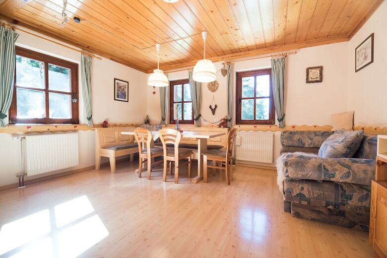 Hotel Apartmajska Hi?a Mu?trinka
