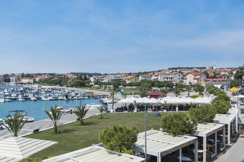 Apartments Riva