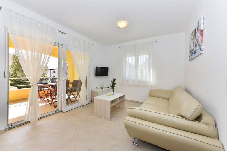 Apartments Ana