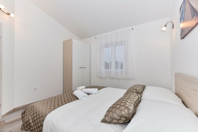 Apartments Ana