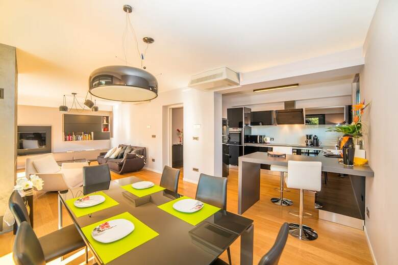 Apartments Marin - Near Temple Of Augustus