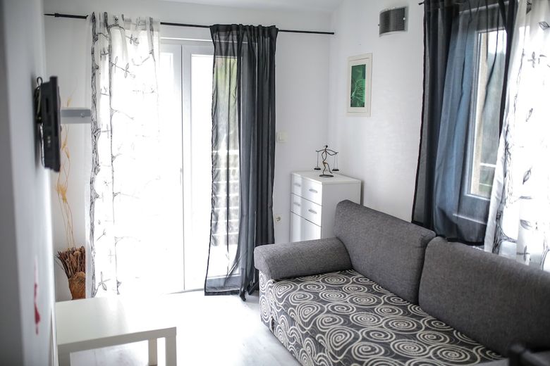 Apartments Alma