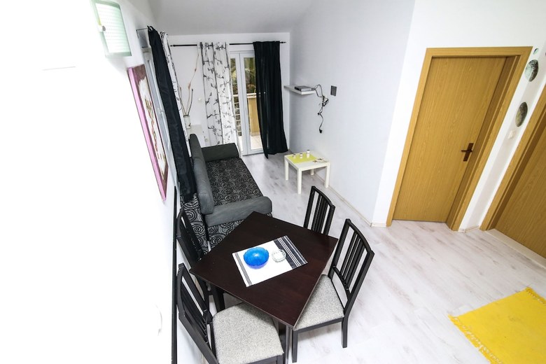 Apartments Alma