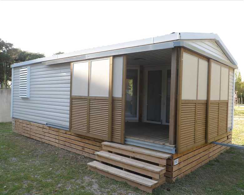 Camping Des Rives Des Corbieres
