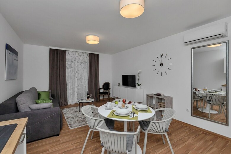 Apartamentos Emilia Lofts